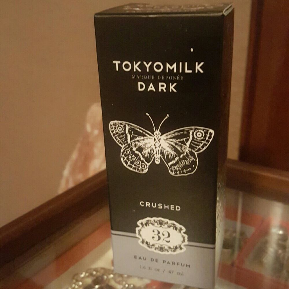 Tokyo milk dark crushed